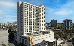 Courtyard By Marriott San Diego Downtown Little Italy
